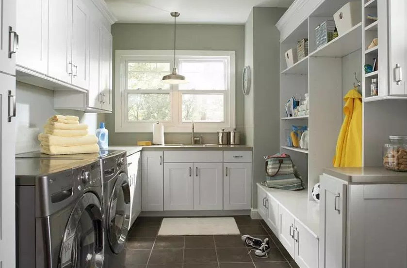 Grey –Mud Laundry Room Design
